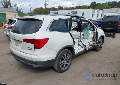 2017 Honda Pilot Touring из США, поврежденный, VIN 5FNYF6H92HB003020